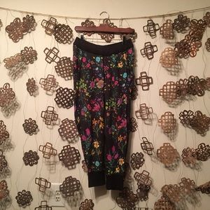 Spell Designs Gypsy Queen Slouchies Size M